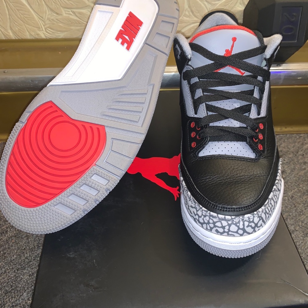 Jordan Retro 3 “Black Cement”